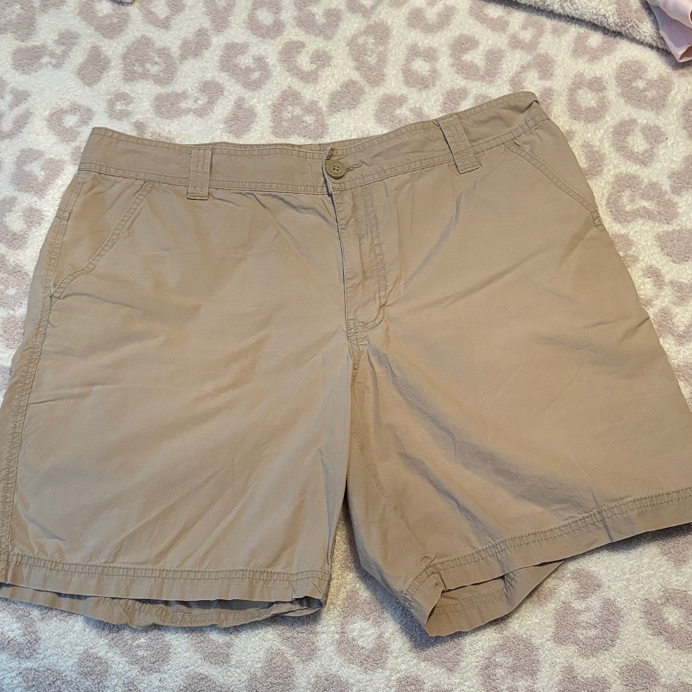 Columbia Men's Tan Casual Shorts, 36 Waist, 8” Length